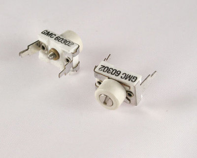 2x Variable Mica Compression Trimmer Capacitor 8pF 45pf 175V DC 8-45pF 8pF-45pF