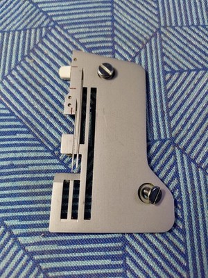 BERNINA BERNETTE  NEEDLE PLATE FROM 334DS