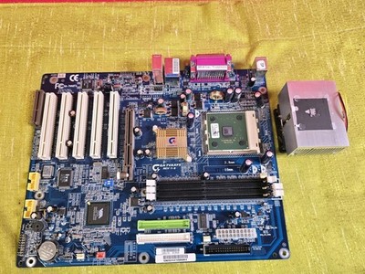 GIGABYTE GA-7VAXFS Mainboard Ungetestet defekt Verkauf #R2