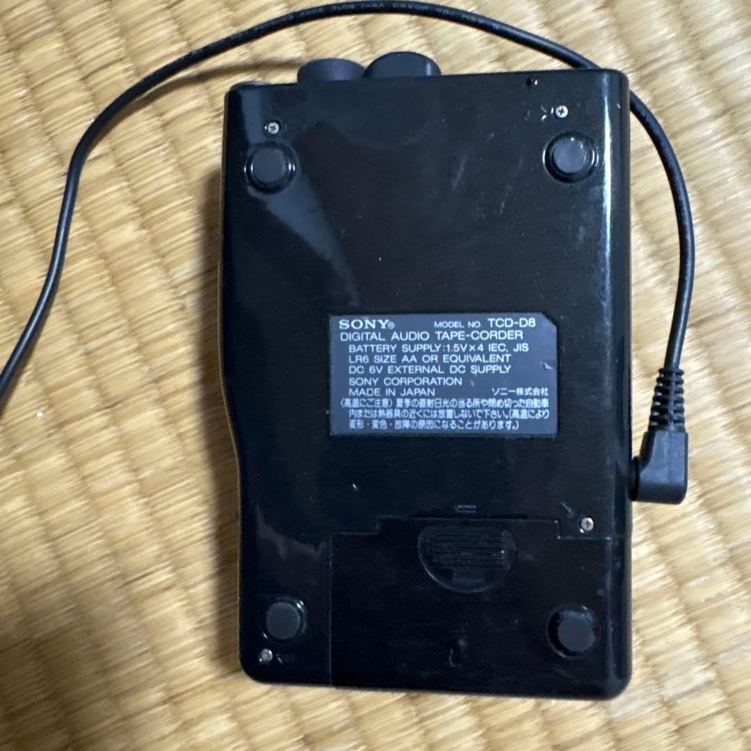 SONY TCD-D8 DAT WALKMAN PORTABLE RECORDER Black Checked for