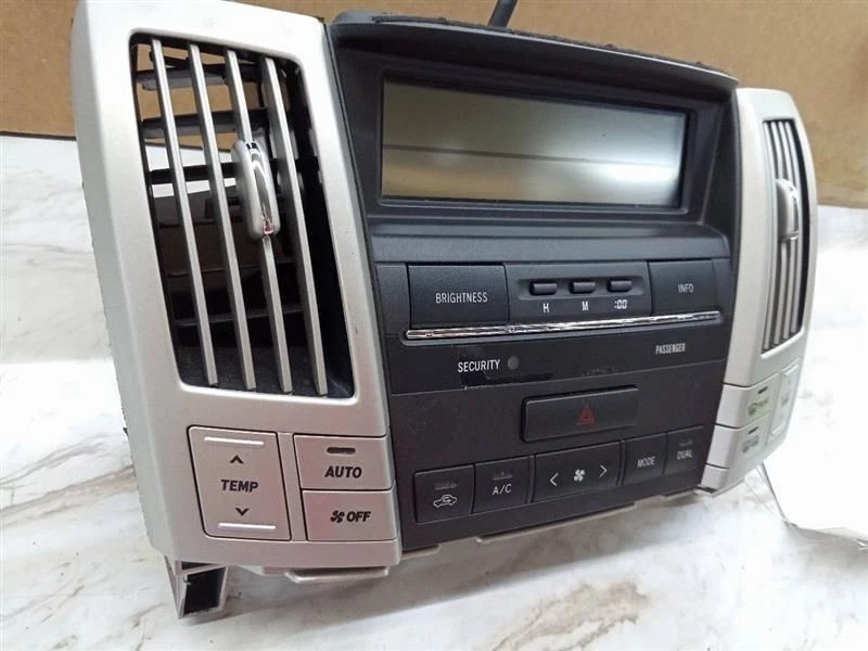2004-2009 Lexus RX 330,350 AC Heater Climate Control exc. mobility spec Oem Foto 2 de 3