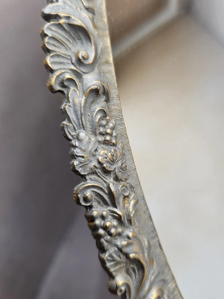 Espelho de vaidade antigo ornamentado folhas de acantha art nouveau prata cavalete de metal mesa - Imagem 2 de 4