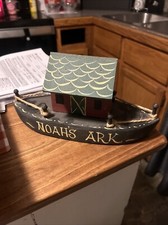 Noah s Ark Made Of Wood 10 1/2 Long 5 Tall 4 Wide