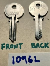 Vintage 1970s 1980s NOS ILCO 1096L plated key blanks, new old stock EL3 96L EL11