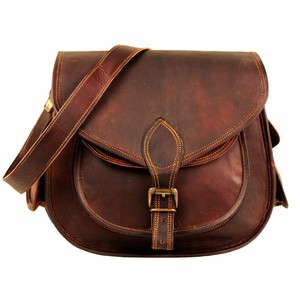 small saddle bolsa purse