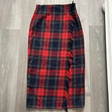 Rafaella True Wrap Skirt Size 6 Plaid 100% Wool Red Green Navy Blue Fringe