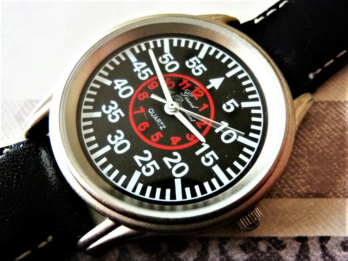 Montre Vintage Gérard De Réaumont Quartz - Boîtier Rectangle Doré 25x35 Mm - Pile Neuve