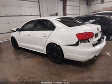 Fuel Pump Assembly Sedan In Tank 2.5L Fuel System Fits 08-14 JETTA 390553