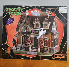Lemax Spooky Town Spooky Winner