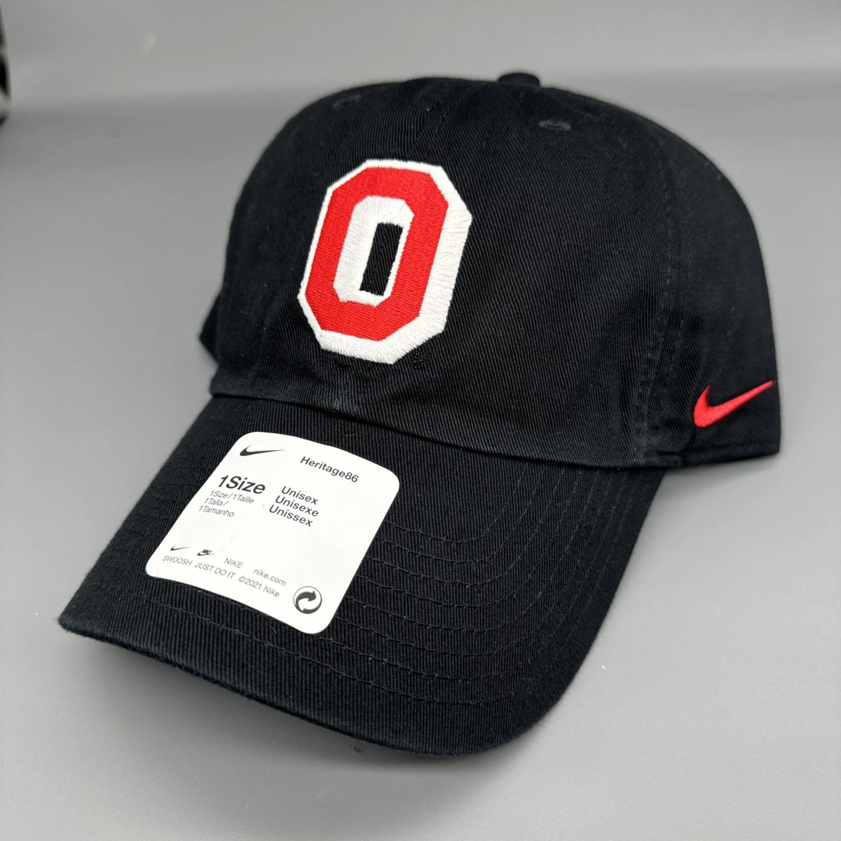 ナイキ オハイオステート 大学 キャップ M/L ブラック　フリーサイズ ナイキ オハイオステート 大学 キャップ M/L ブラック フリーサイズ