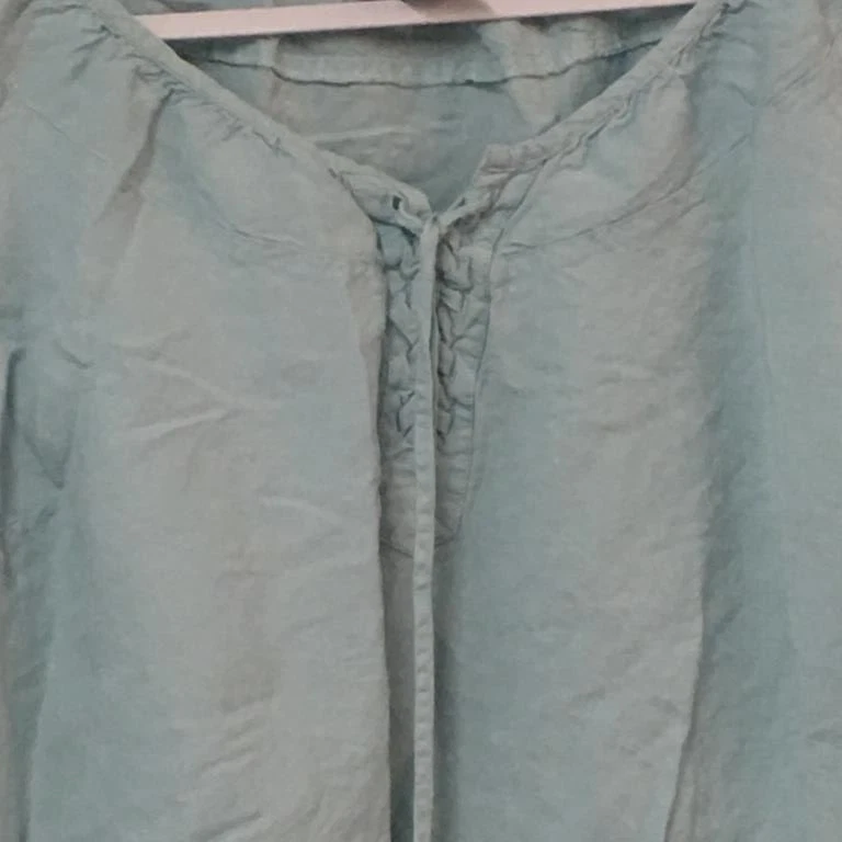 Top para mujer Lane Bryant azul 22/24 lino rayón manga con volantes Foto 4 de 4