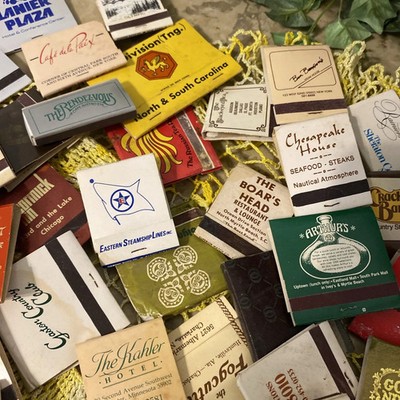 LOT of 50 Random Vintage Matchbook Collection  ESTATE FIND Fifty UNSTRUCK