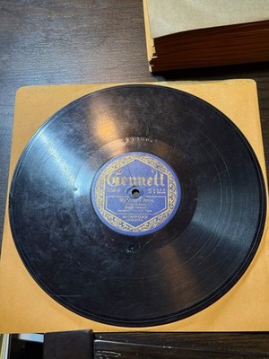 GENNETT Record 78 Rpm 4555 Duane Sawyer MY BABYS ARMS
