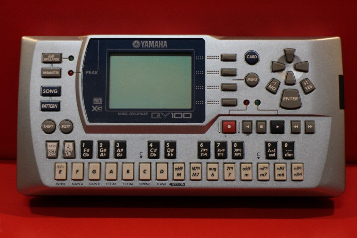 USED YAMAHA QY-100 Music Sequencer Rhythm Machine World