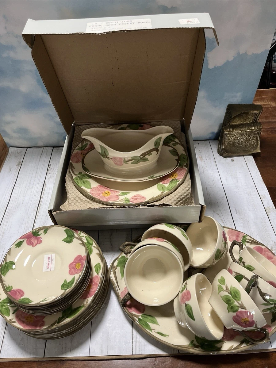 Franciscan 34 Pcs. Desert Rose 4 Piece Place Setting Set Of 8