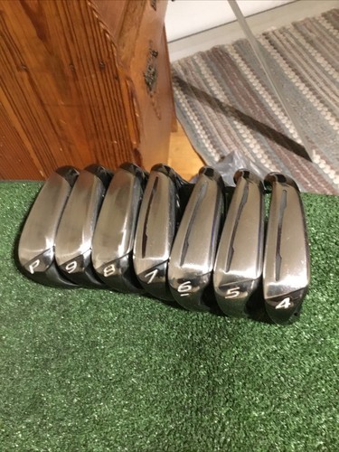 TaylorMade M2 Irons Set (4-PW) REAX 65 Graphite Shafts *VGC* - Picture 3 of 12