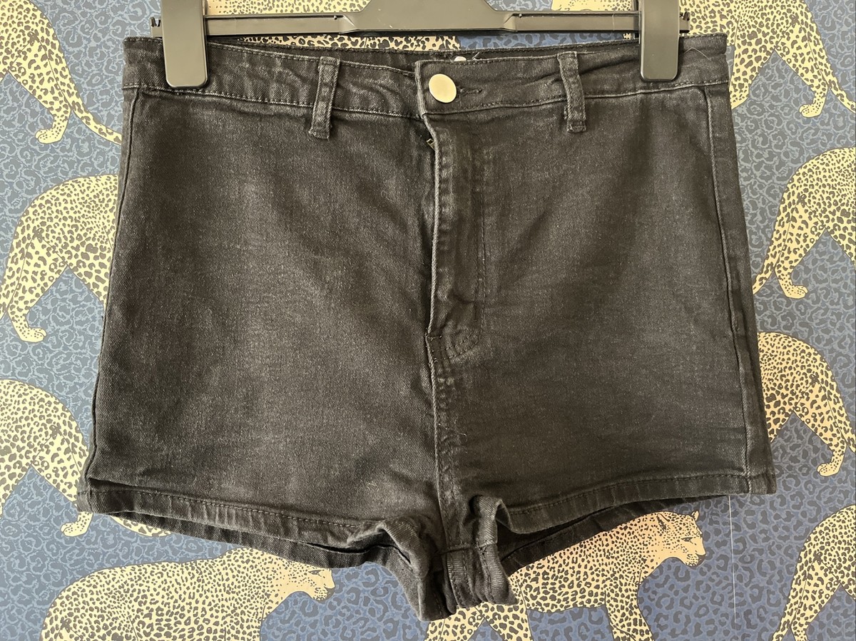 Ladies Black Denim Summer Shorts Hot pants By Boohoo Size 14 UK