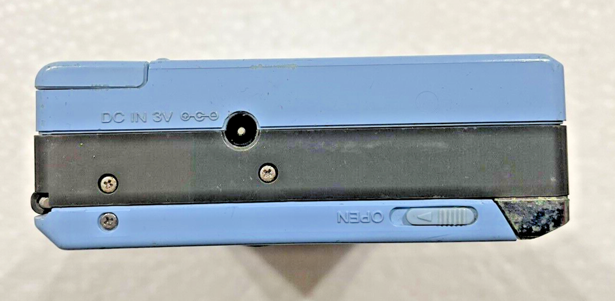 SONY WM-55 walkman stereo cassette player Made in Japan SONY WM-55 walkman stereo cassette player Made in Japan
