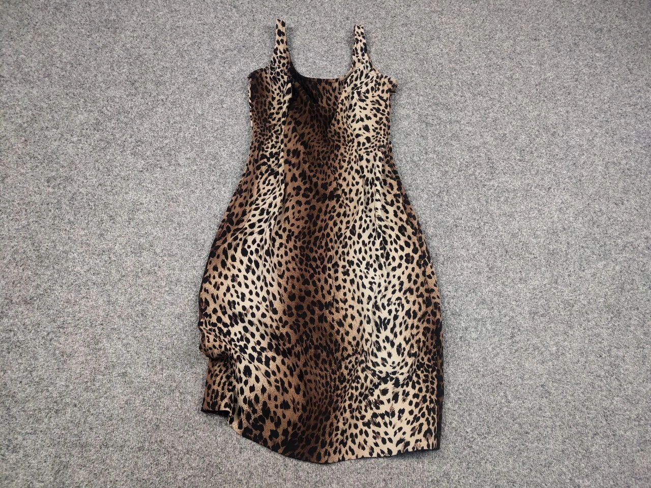 Abito corto sexy vintage anni 90 Moschino Jeans stampa leopardata