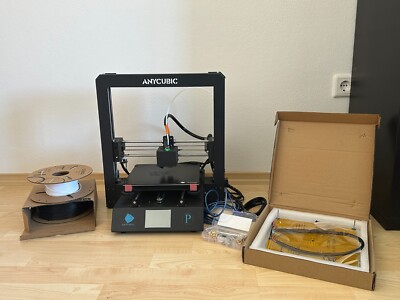 Anycubic i3 Mega Pro 3D Drucker + Filament, Baseplate und Düsen
