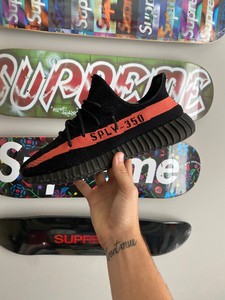 yeezy 350 v2 stripe