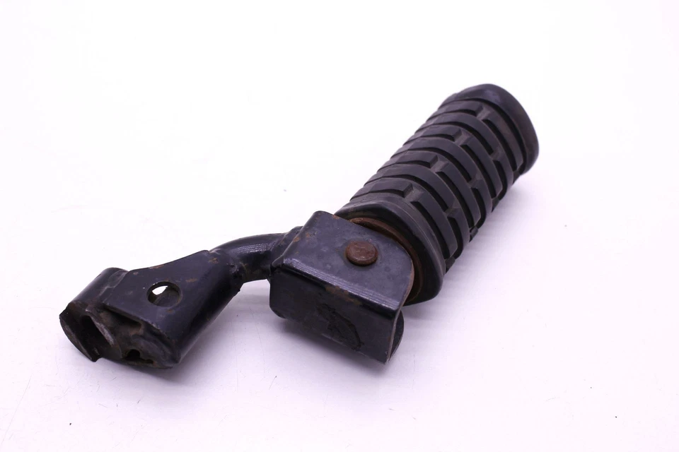 76 KAWASAKI KZ400D SOPORTE DELANTERO IZQUIERDO REPOSAPIÉS REPOSAPIÉS CLAVIJA PASO 34003-053 R9.BX35 Foto 3 de 4