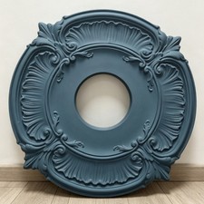 Florale Deckenrosette Hohle Mitte Raumdeko Blumenornament