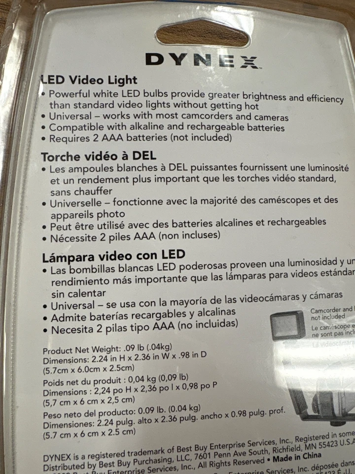 NEW Dynex LED Video Light for Most Cameras and Camcorders Multi - Image 3 of 3