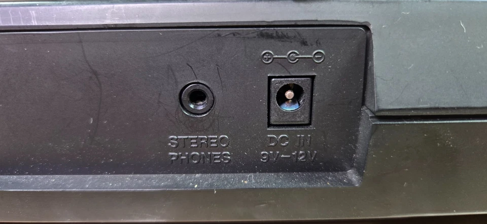 UNTESTED Kawai WK40 61-Keys PCM MIDI Synth Electronic Musical Keyboard **READ** - Image 4 of 4