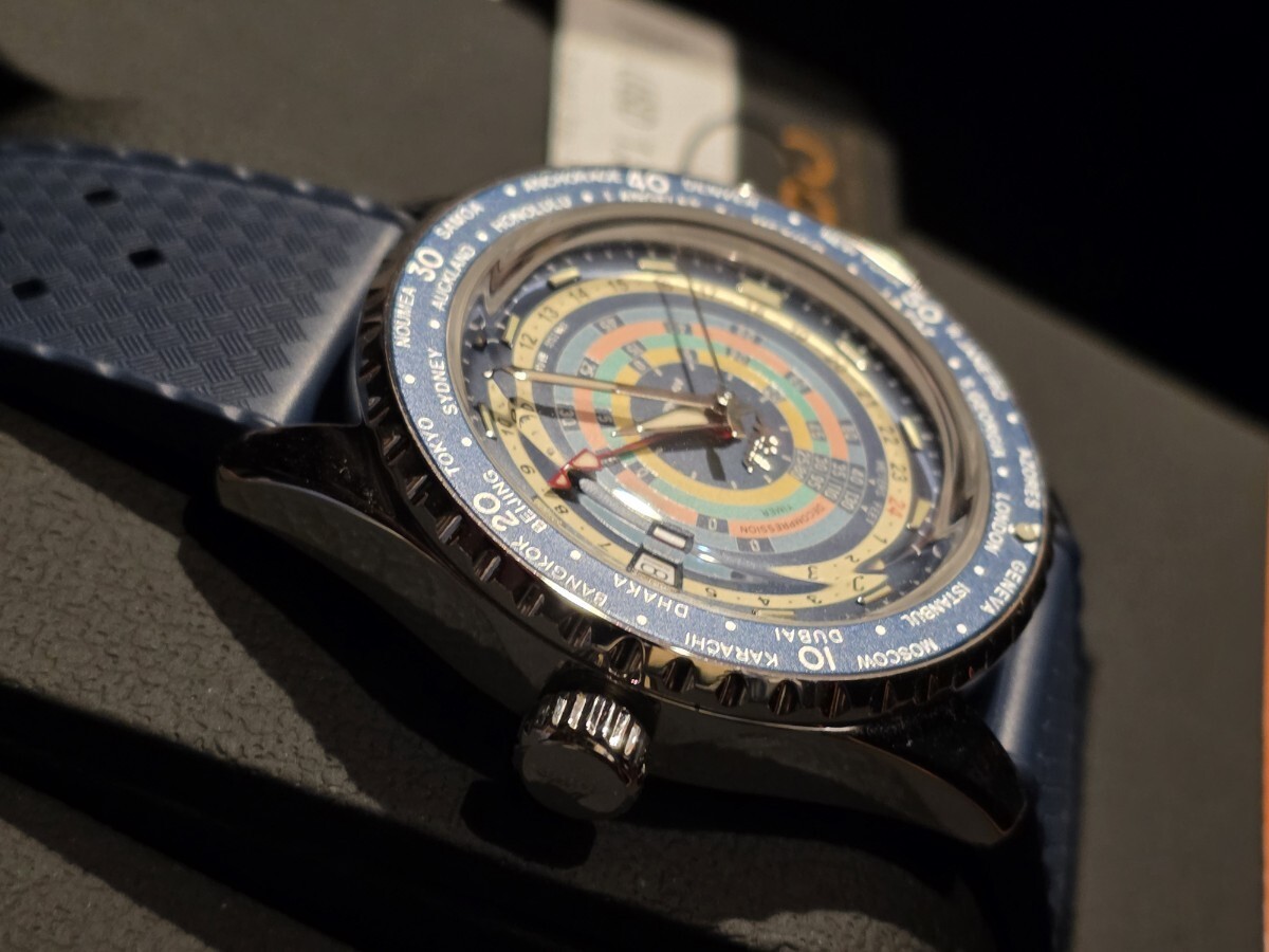 Mido Ocean Star Decompression Worldtimer Automati… - image 10