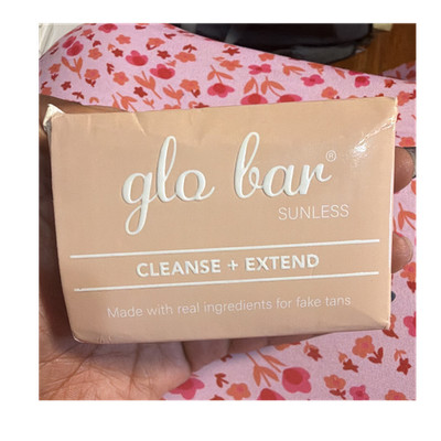 glo bar Sunless Body Bar Soap Moisturizing Goat's Milk Paradise 3.6 oz
