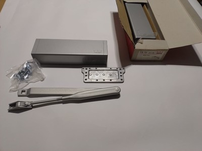 Türschließer DORMA TS 72 mit Gestänge