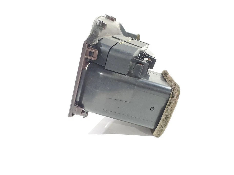 1992 Subaru SVX OEM Speedometer Bezel - Image 4 of 4