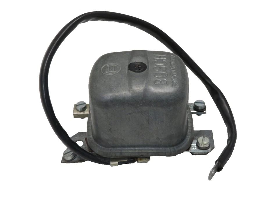 Nuevo de Lote Antiguo Bosch Regulador de Voltaje Se Adapta a BMW 1500 1600 1600-2 1800 6 Voltios 0.190.350.051 Foto 3 de 4