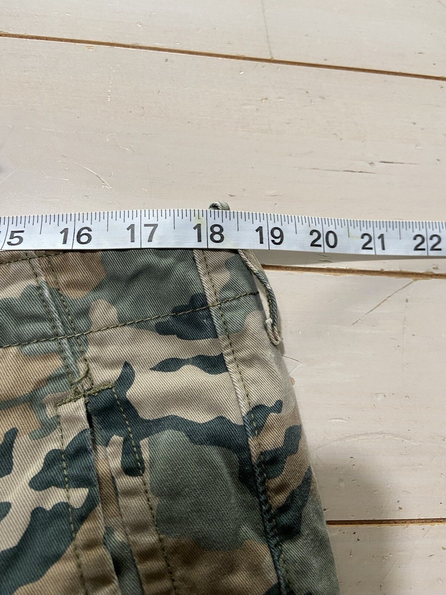 Vintage Levi's Cargo Camo 10” Shorts Mens 37 Style 12462 Vintage Levi's Cargo Camo 10” Shorts Mens 37 Style 12462