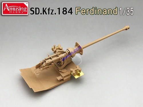 HOBBY DIVERTENTE 35A030 1/35 SD.KFZ.184 FERDINAND & 16T STRABOKRAN INTERNI COMPLETI - Foto 7 di 13