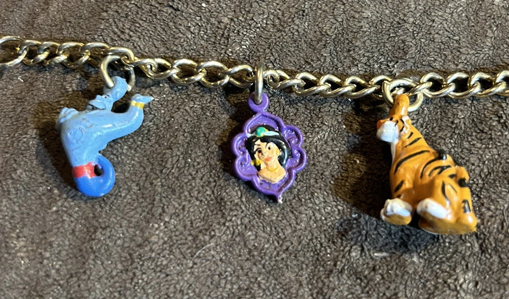 Disney aladdin hotsell charm bracelet