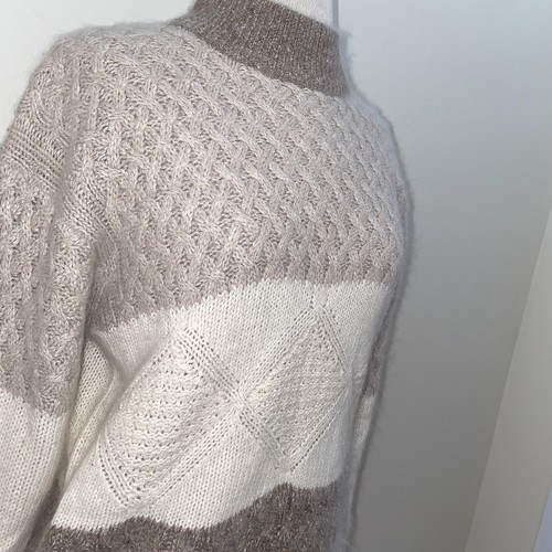 Vintage silk/angora/lambswool mock neck striped cozy sweater size medium - Picture 4 of 9
