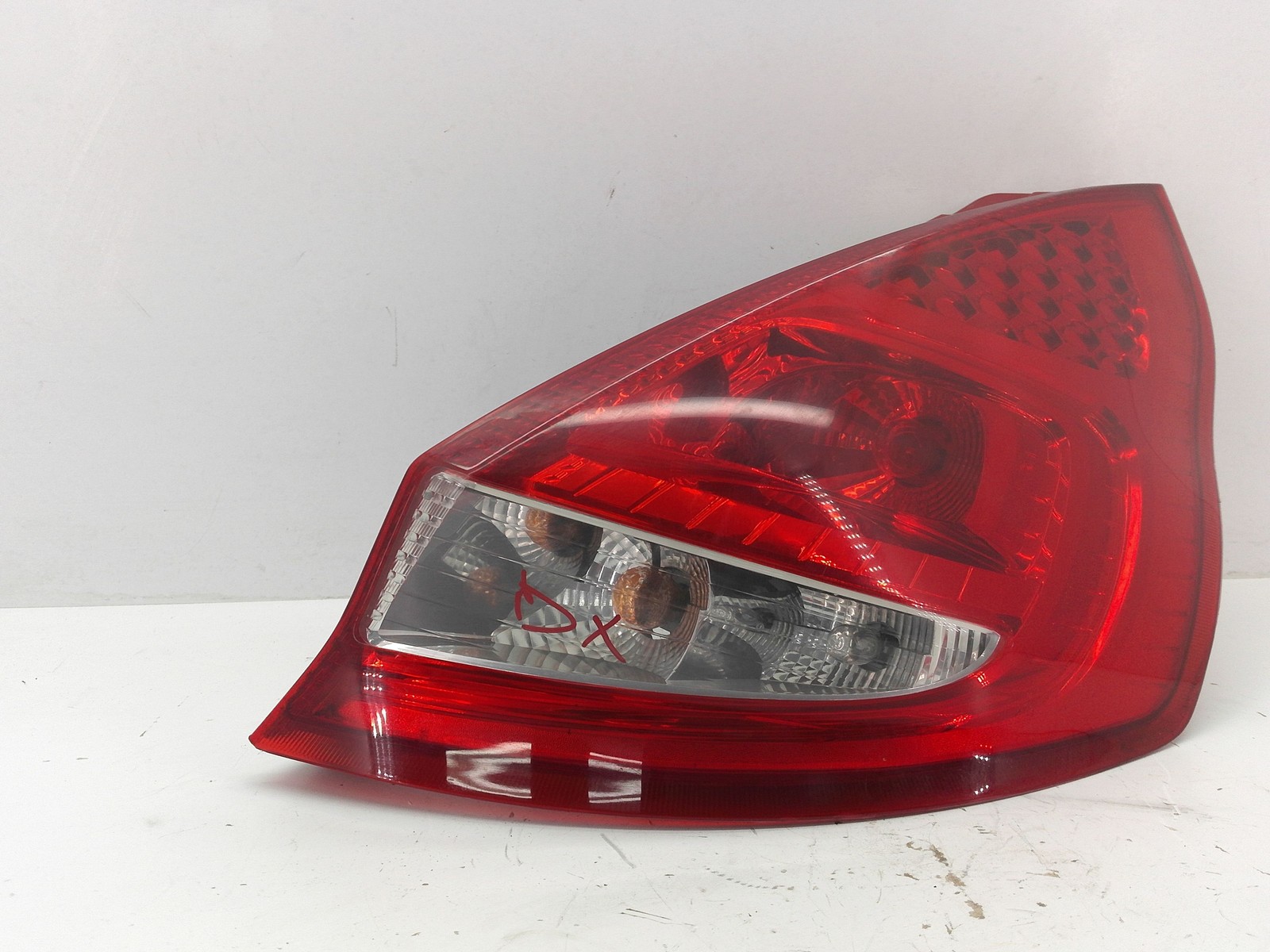 STOP FANALE POSTERIORE DESTRO PER FORD Fiesta 6° Serie 8A613404A (08>17)