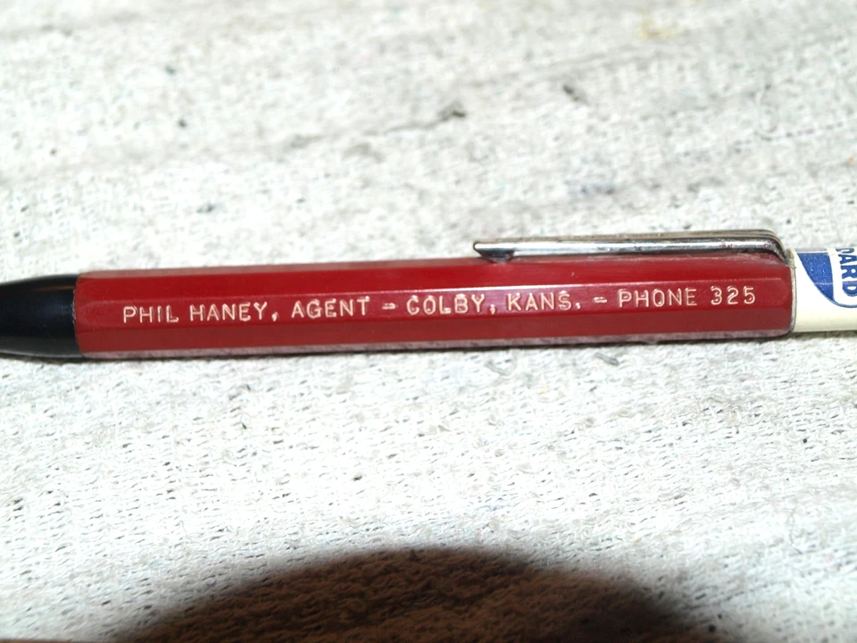 Standard Oil ad topper on early 50s Autopoint large hex mechanical pencil (S815) - Image 3 of 3