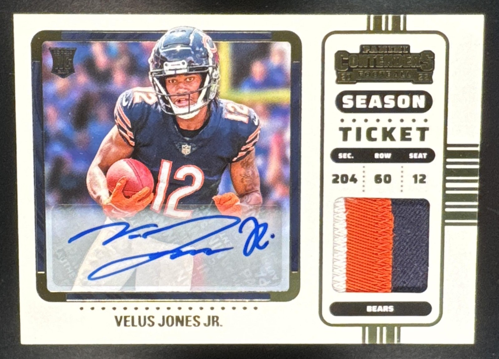 Velus Jones Jr. Panini Contenders Rookie Ticket Swatches #VJO Autograph