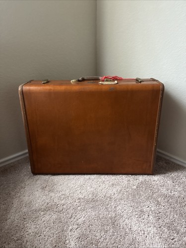 Samsonite Vintage Suitcase