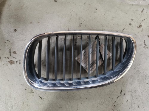 BMW 5 SERIES GRILLE MAIN GRILLE (LH SIDE), E60, CHROME, 10/03-04/10 03 04 05 06