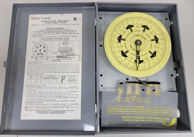 INTERMATIC 7 Day Time Clock Switch 4-Pole Single Throw T7401B 40A 120V Pre-Owned
