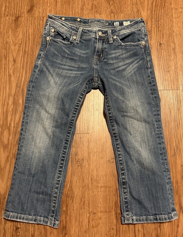 MISS ME  JK6080P EMBELLISHED CAPRI GIRL'S JEANS SZ 16 (WOMEN'S SIZE 0-2) *READ*