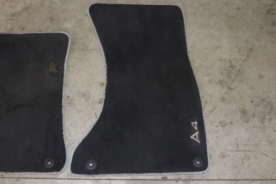 AUDI A4 2009-2012 - JUEGO ALFOMBRILLAS 8K1863691C Foto 4 de 4