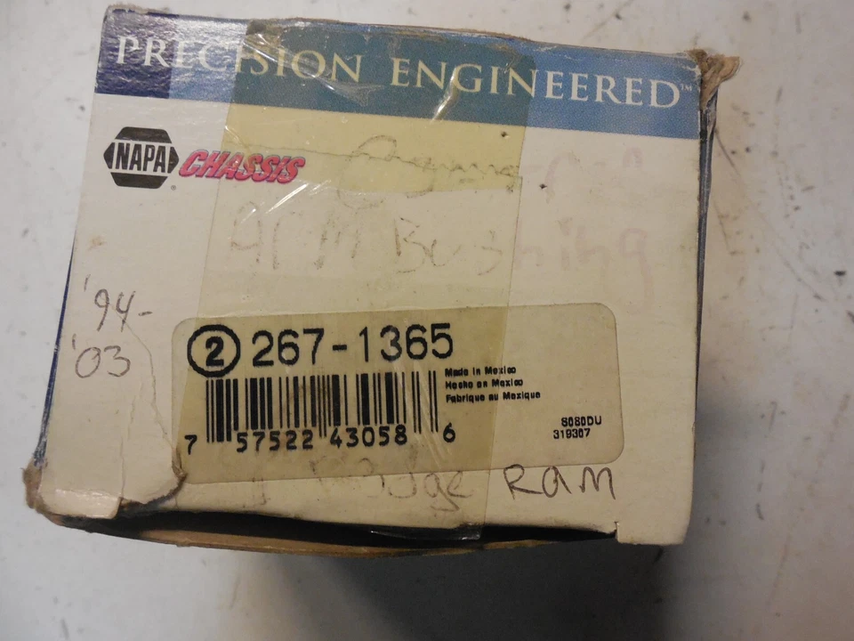 NAPA Control Arm Bushing Lower Rear Suspension 267-1365 fits 81-93 Dodge B150 - Imagem 2 de 3