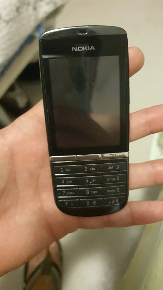 Nokia Asha 300 Graphite (Only Vodafone) - Photo 1/1