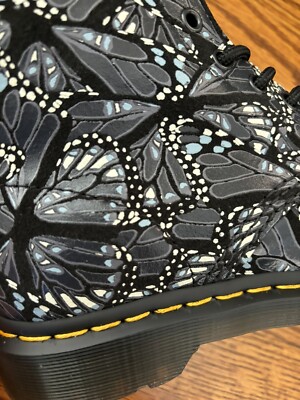 【大特価】Dr. martens 1460 BUTTERFLY PRINT ブーツ Dr. Martens 1460 Womens Eye Boots Grey Butterfly Print Suede