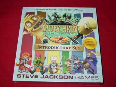 Steve Jackson Games: MUNCHKIN COLLECTIBLE CARD Game Introductory Set - NEW